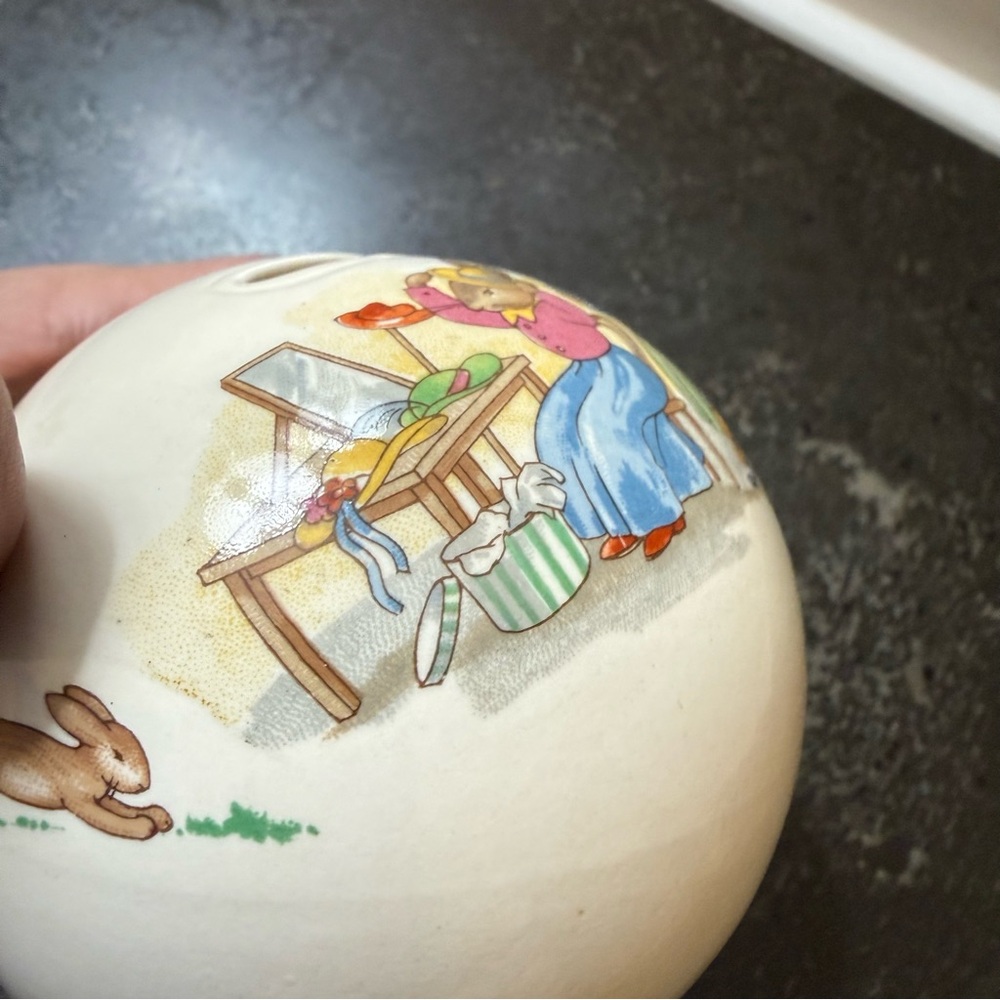 Vintage Bunnykins Royal Doulton Coin Money Bank Hat Shop Scene 3.5", 1936 - Picture 8 of 11